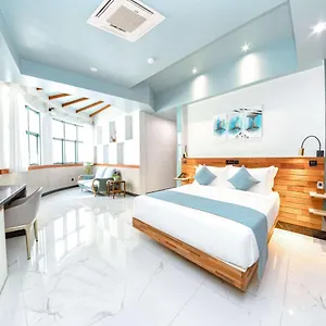 Marukab Plaza 4*