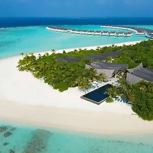 Mӧvenpick Maldives Kuredhivaru