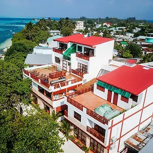 Lumeire Sands, Guest house