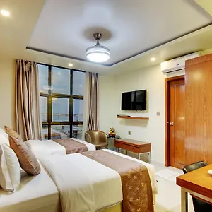 Hotel Unima Grand 4*