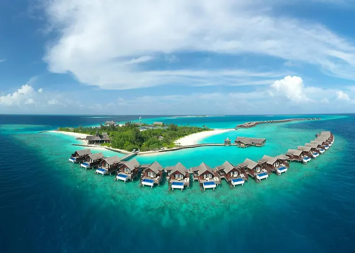 صورة فندق جراند بارك كودهيبار مالديفز Baros Island