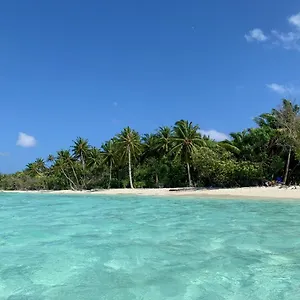 Pristine Beach 3* Omadhoo