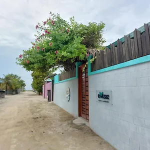 Emzaz Blue Lagoon 3* Ugoofaaru