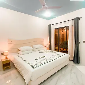 Infinity Dhigurah Dhigurah (Alif Dhaal Atoll)