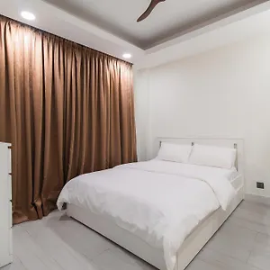 Sunrise 201 Comfy Modern In By The *