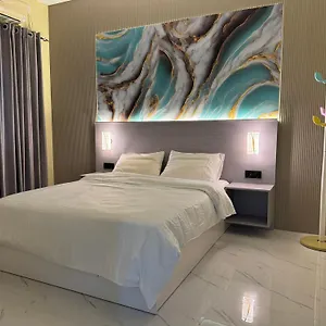 Lavender Daire Addu City