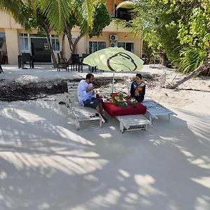 Crown With Direct Access To The Bikini 4* Dhiffushi