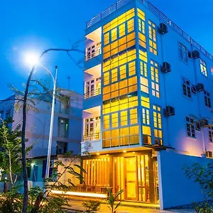 Grand 3* Hulhumale