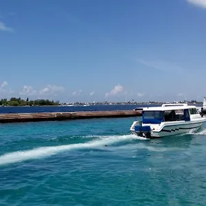Equator Beach Pensjonat MALDIVES