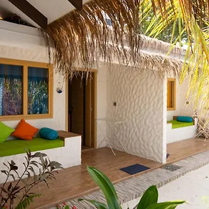 Guest house Trip Ukulhas Island