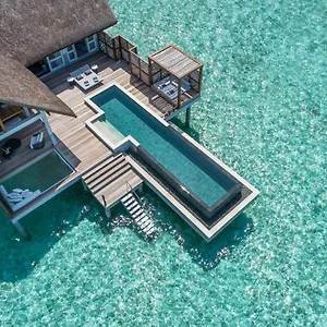 Four Seasons Maldives At Landaa Giraavaru 5*