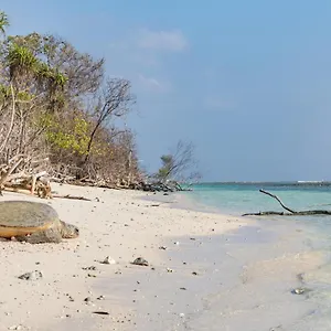 Semesteranläggning (resort) Soneva Jani 5*