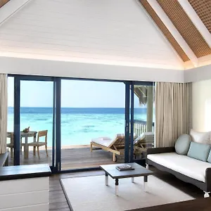 Cocoa Island 5*