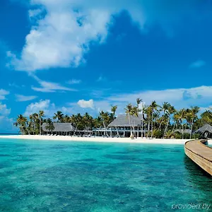 Velaa Private Island Resort 5*