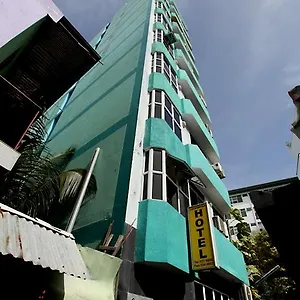 Luckyhiya Hotel Malé